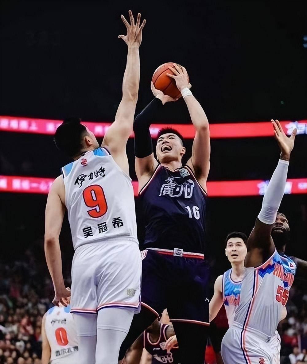 广厦队做客逆转山东男篮，夺取胜利