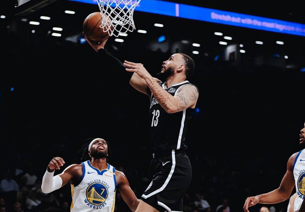 篮网击败尼克斯，豪取三连胜