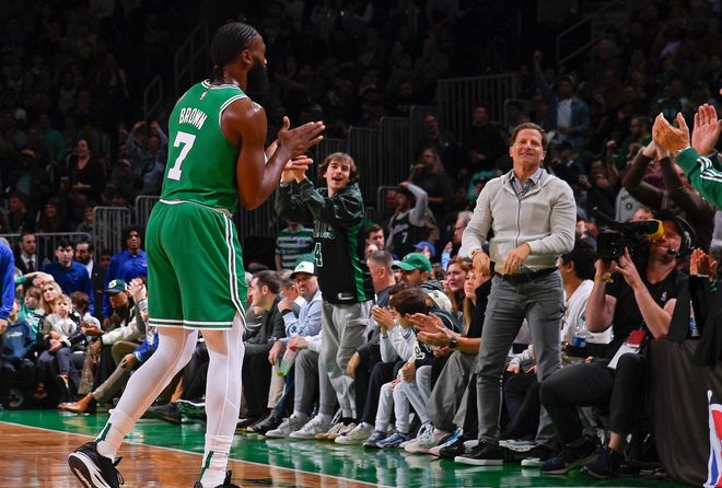 DB游戏-火箭客场力挫凯尔特人，豪取三连胜