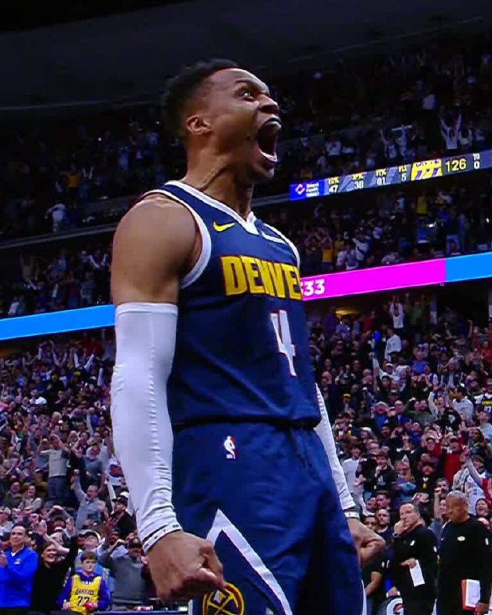 灰熊主场胜魔术，瓦兰丘纳斯22分创新高